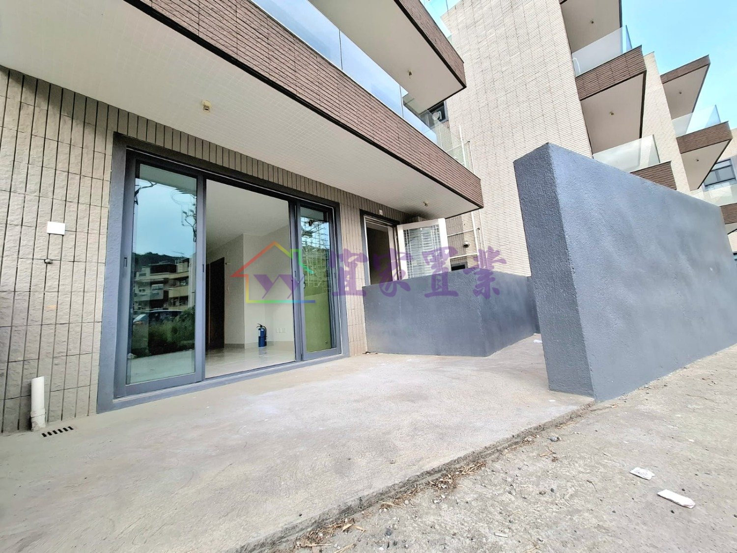 TAI WO TSUEN Yuen Long L 005836 For Buy