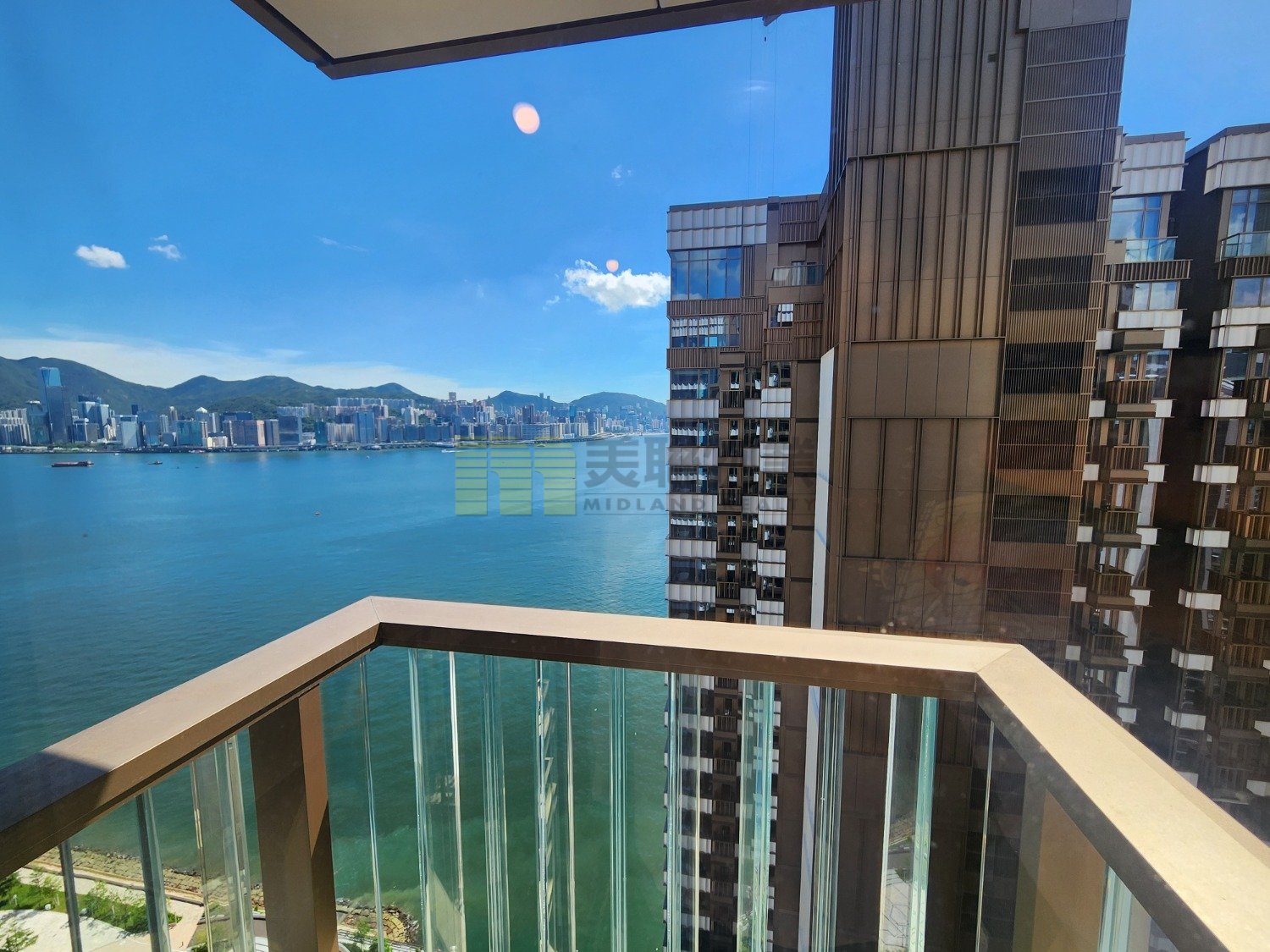 PANO HARBOUR TWR 03B Kai Tak H 1735948 For Buy