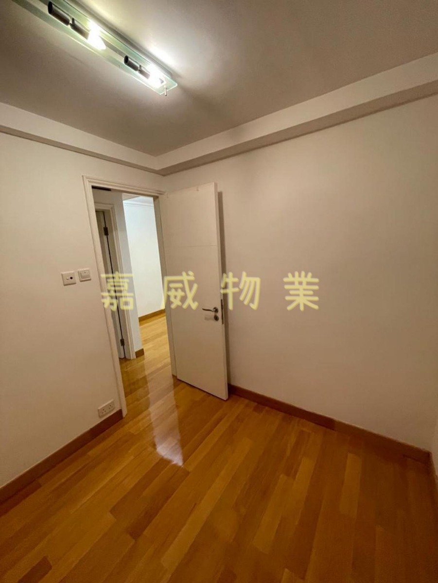 YUE SHING COURT  YUE SHING COURT