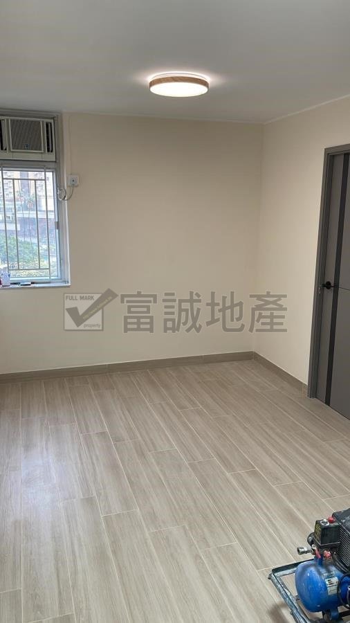 TUNG TAU EST   Kowloon City M L125112 For Buy