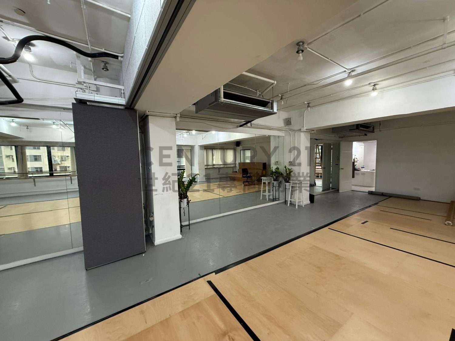 HUA FU COM BLDG Sai Ying Pun H C221347 For Buy