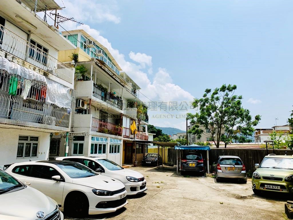 Yuen Long L 050815 For Buy