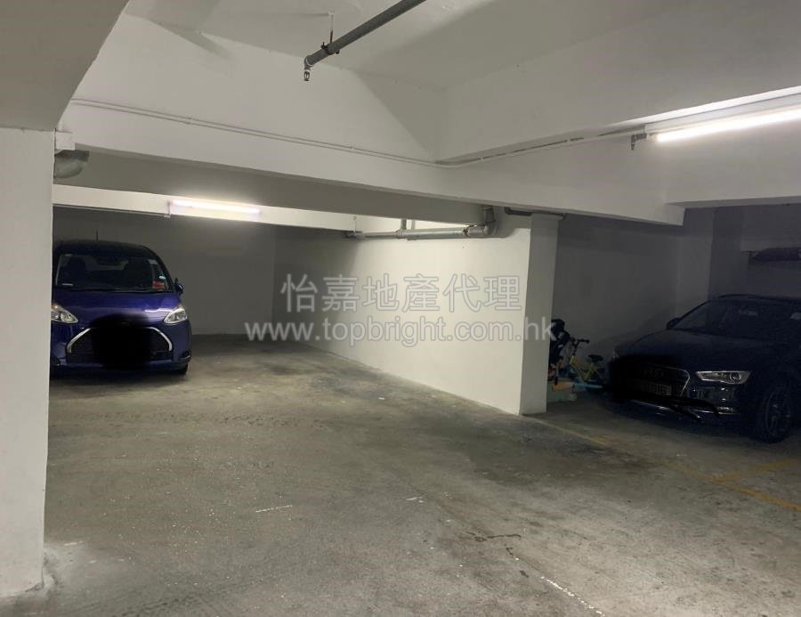 YUET MING BLDG North Point L 115447 For Buy