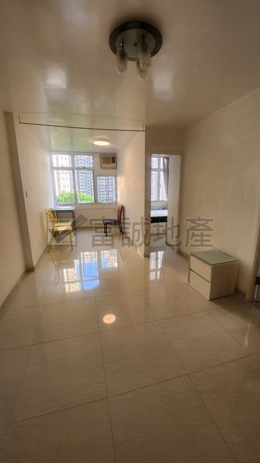 FUNG TAK ESTATE BLK 02 PIK FUNG HSE Diamond Hill M F124786 For Buy