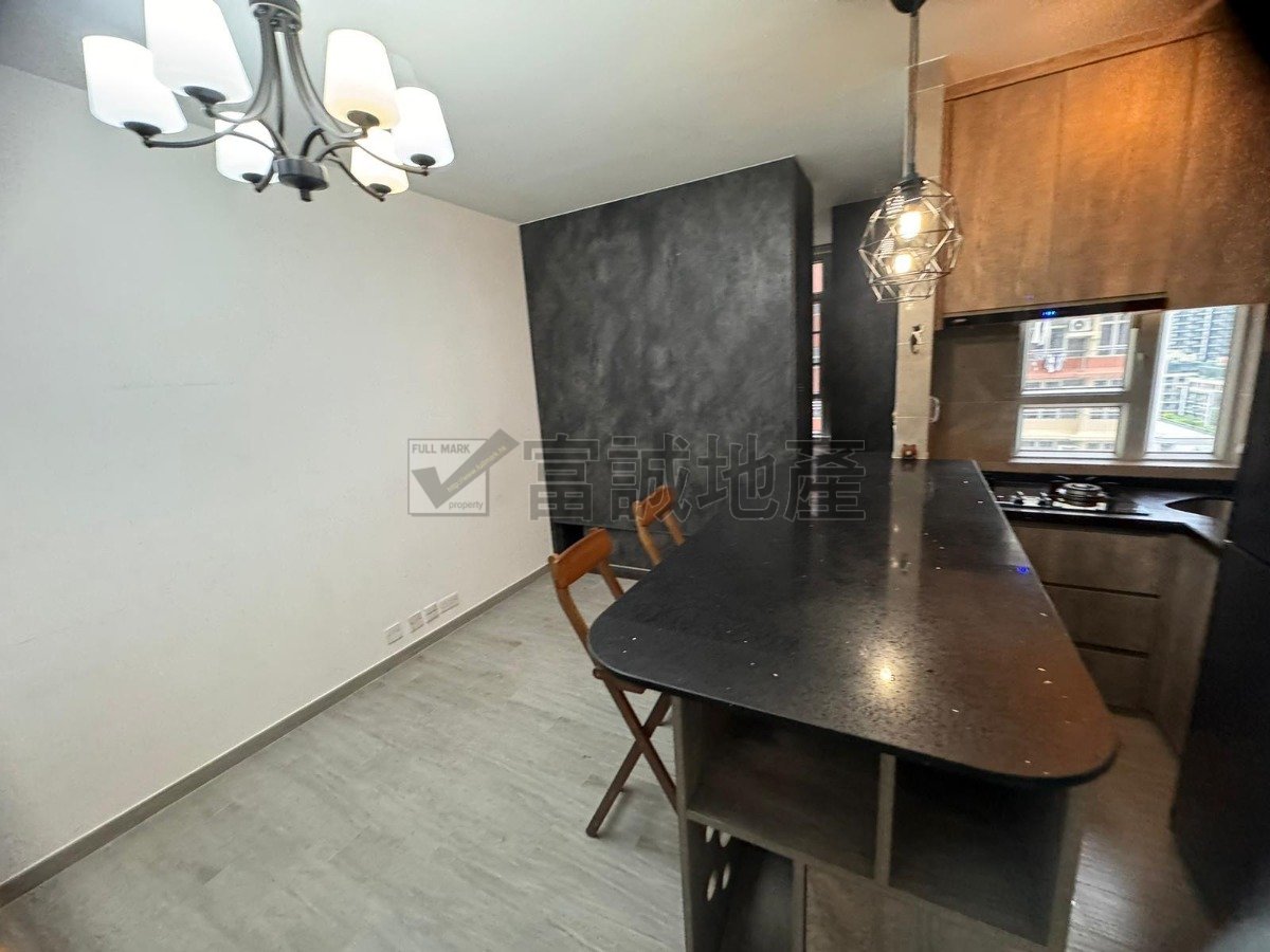 KAI LONG COURT Kai Tak M L125011 For Buy