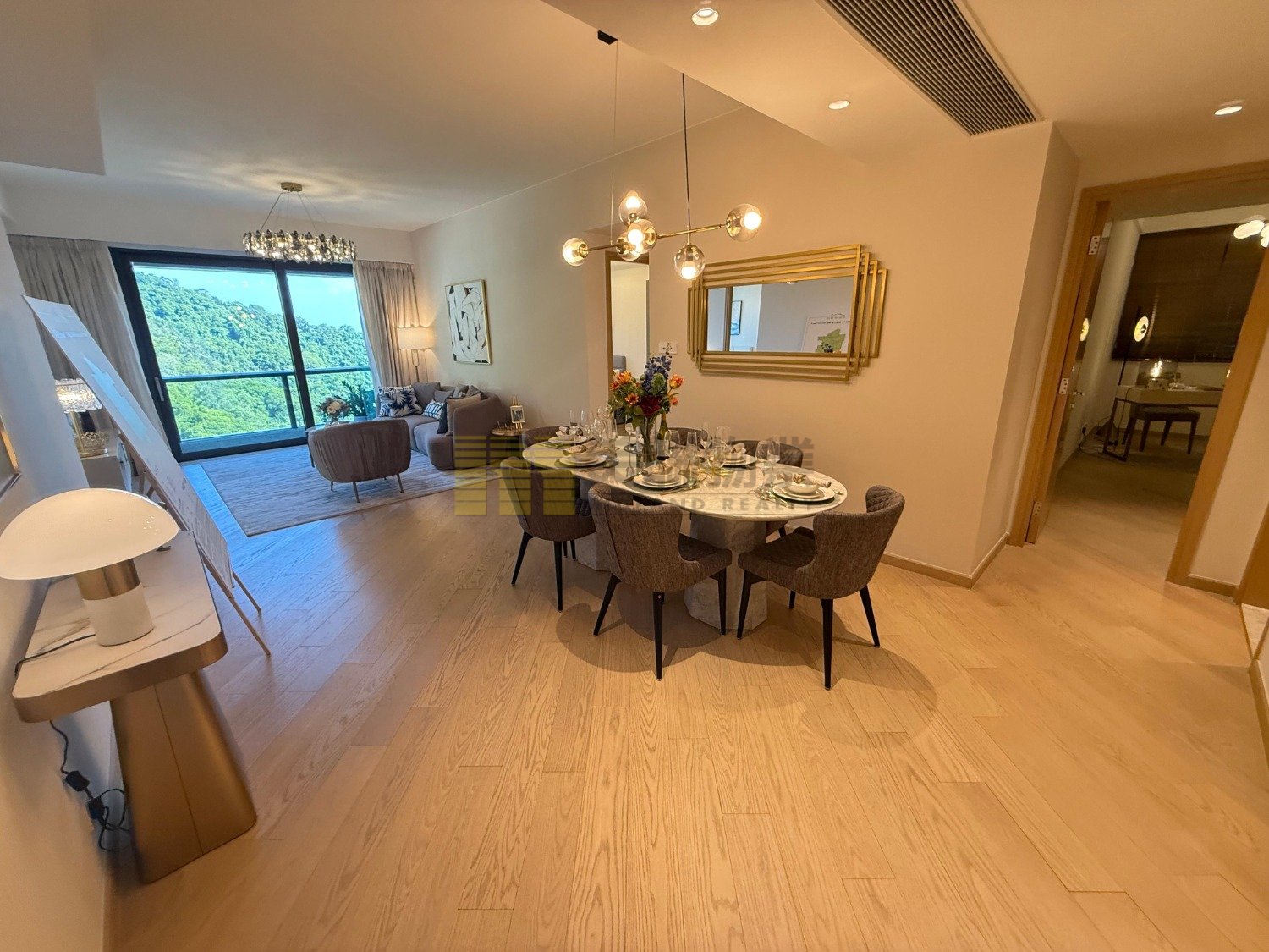 BEACON PEAK PH 01 TWR 06 Shek Kip Mei H 1759364 For Buy
