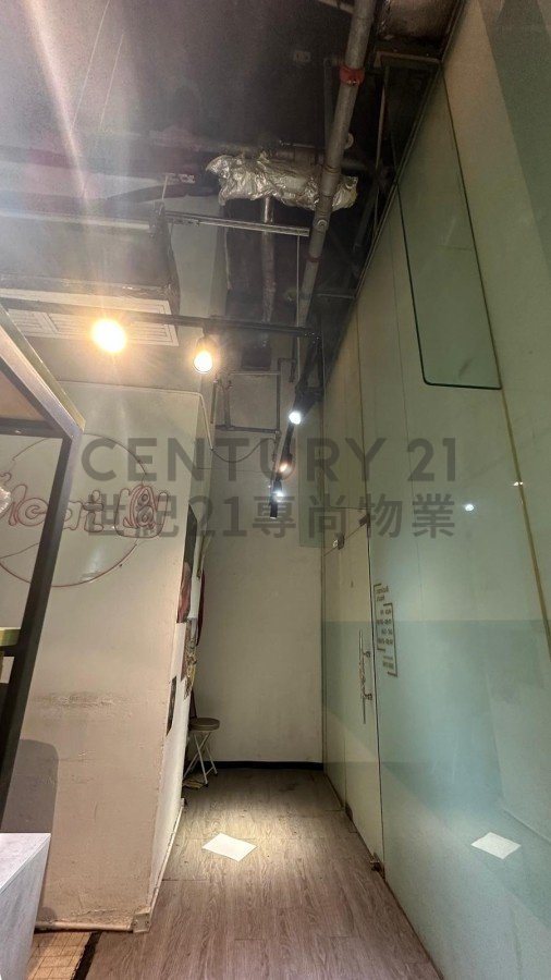 REGENTVILLE PH 01 SHOPPING MALL Fan Ling L C196972 For Buy