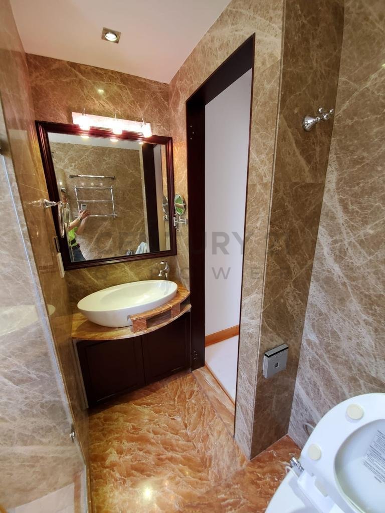 SOUTH BAY TWRS Repulse Bay 1704223 For Buy