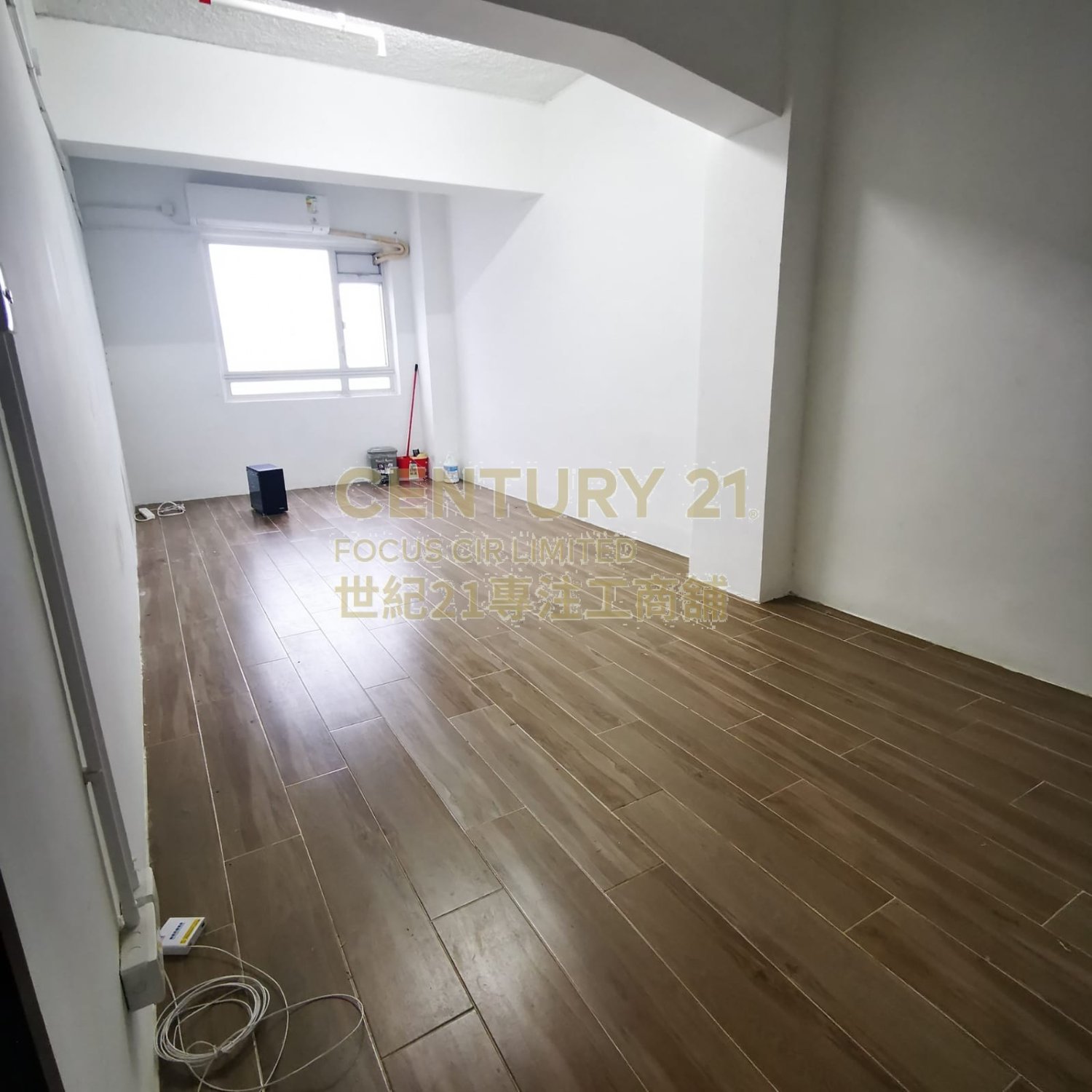 INTERNATIONAL IND BLDG Kwun Tong M K197374 For Buy