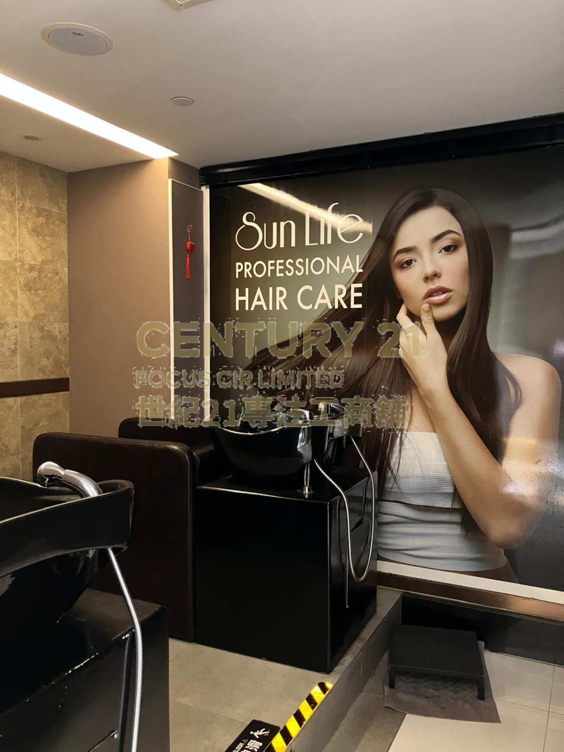 NO.2 CARNARVON RD Tsim Sha Tsui H K221510 For Buy
