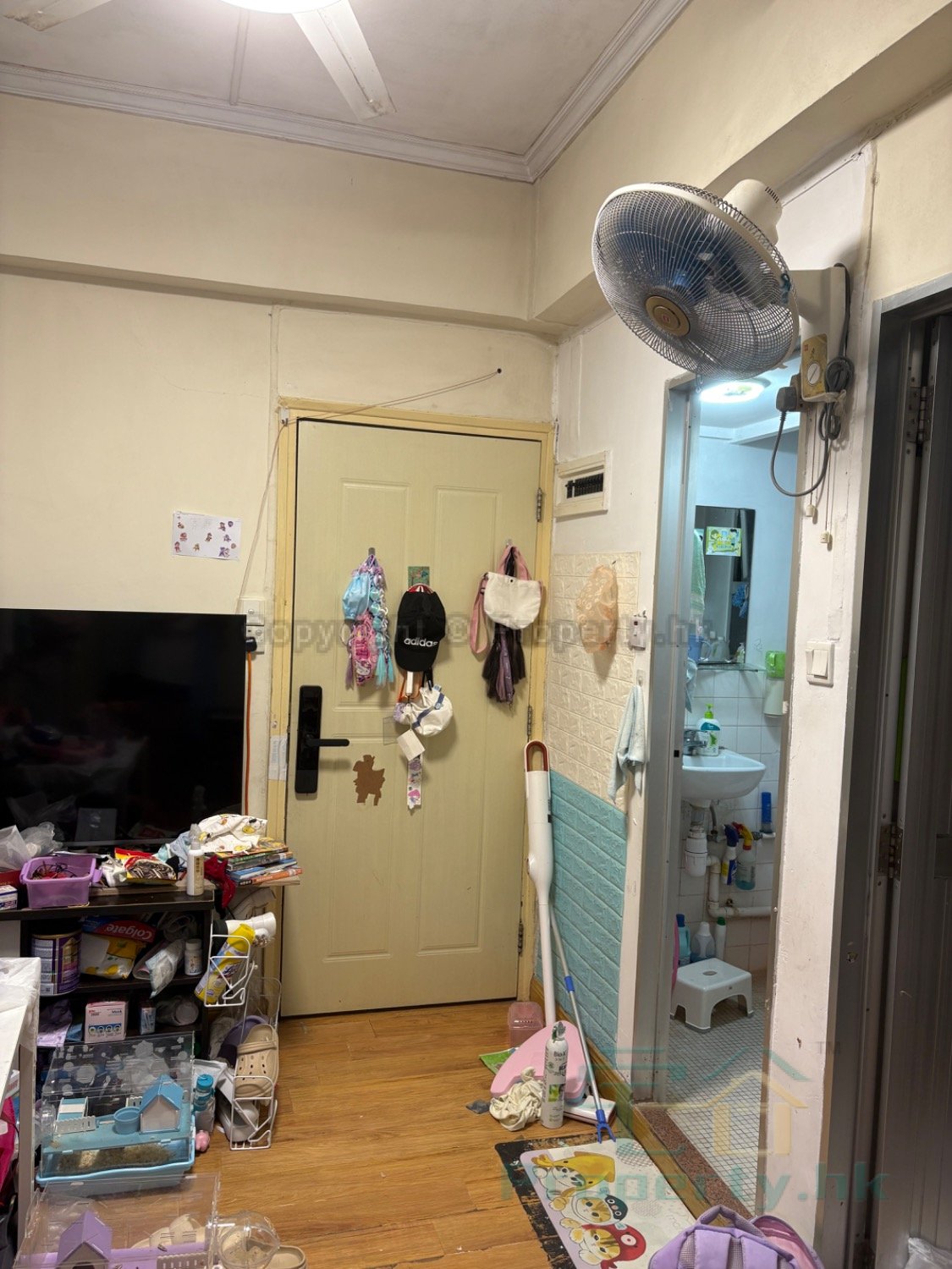 NAM ON MANS Kwun Tong M 1752762 For Buy