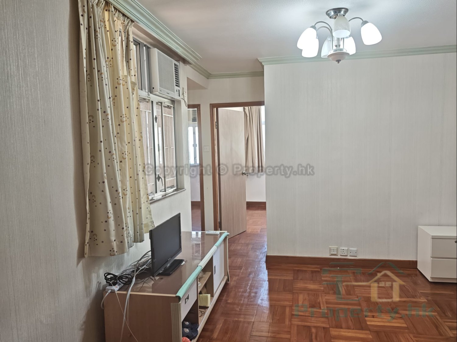 TELFORD GDN BLK U Kowloon Bay H 011211 For Buy