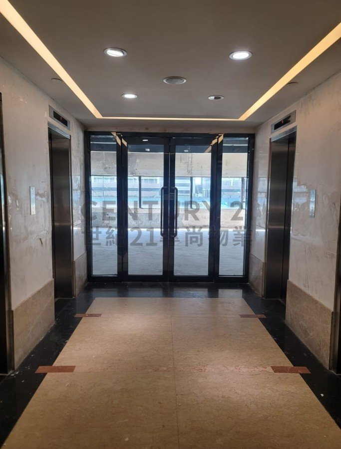 KOWLOON CTR Tsim Sha Tsui L C133803 For Buy