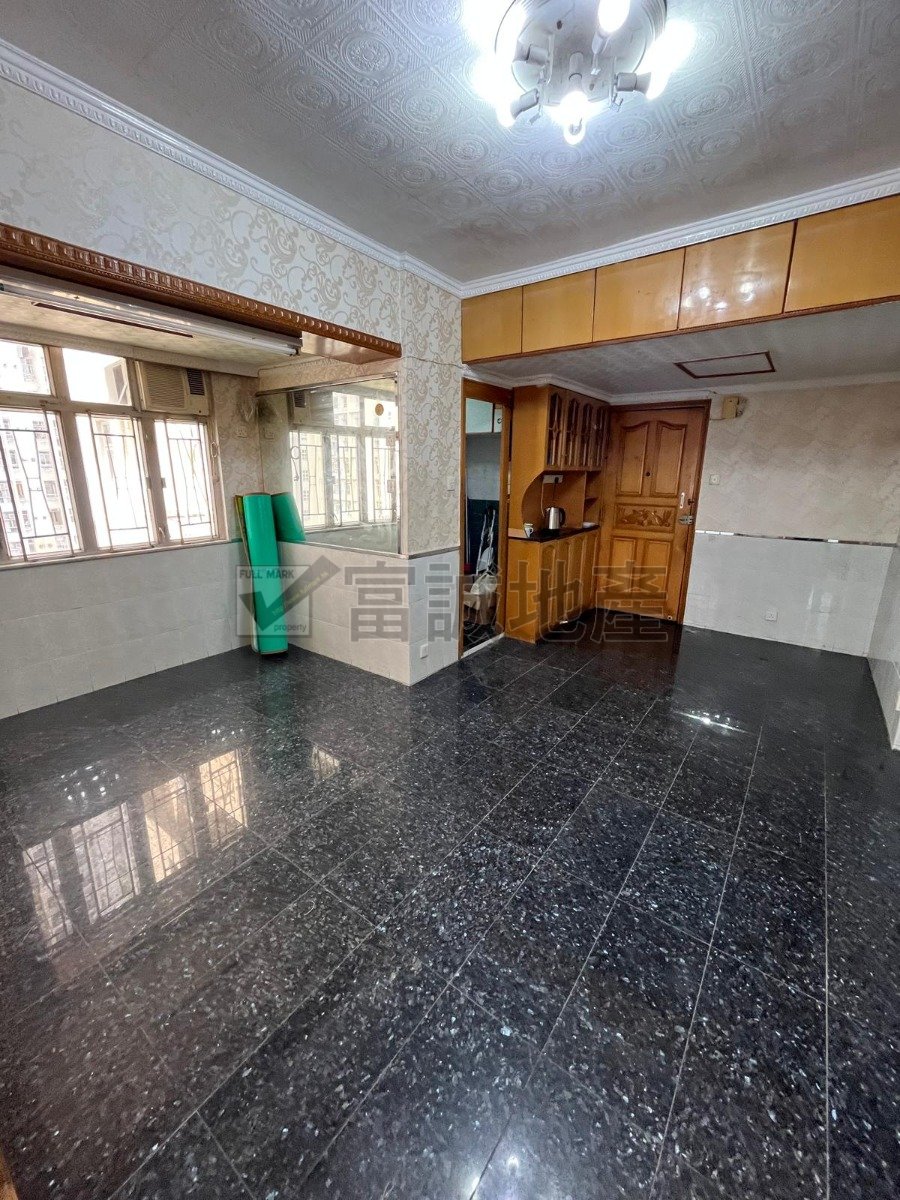 MANNING THEATRE BLDG Wong Tai Sin M T125455 For Buy