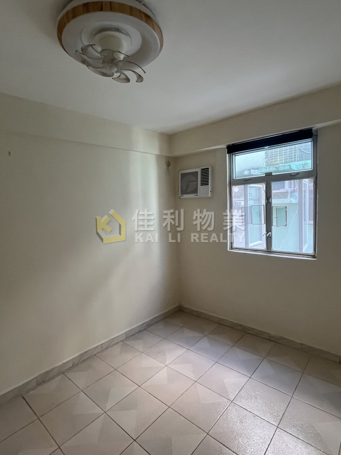 LEUNG UK Yuen Long Y036714 For Buy