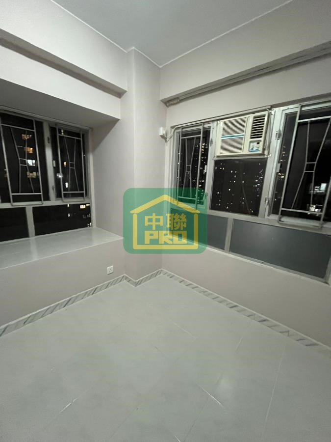 GOLDEN LION GDN  Shatin T010832 For Buy