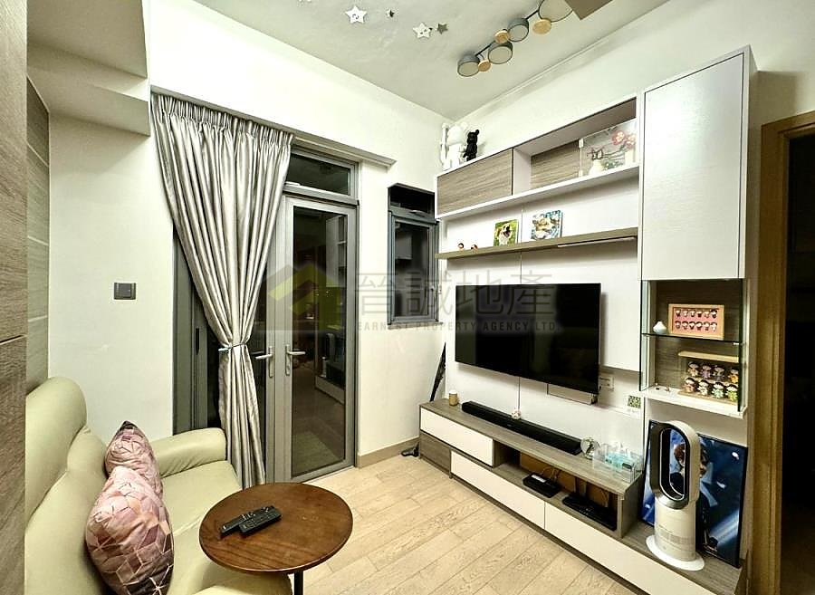 L'AQUATIQUE BLK 02 Tsuen Wan B056548 For Buy