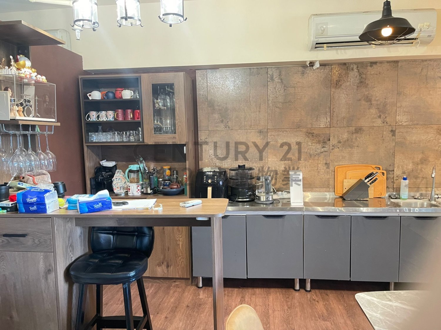 PO HONG CTR Kowloon Bay L C053559 For Buy