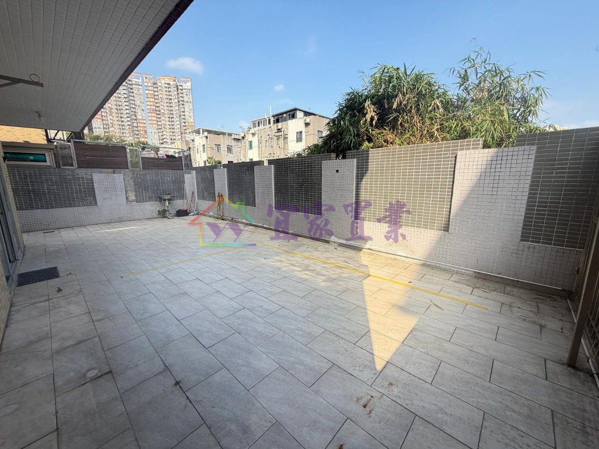 Yuen Long 005876 For Buy