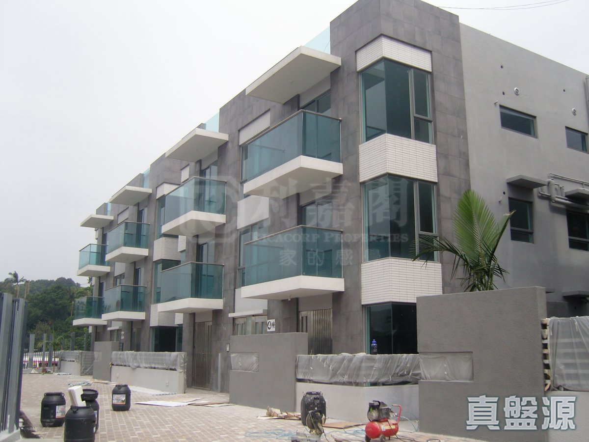 CYBER DOMAINE Fan Ling H 1770072 For Buy