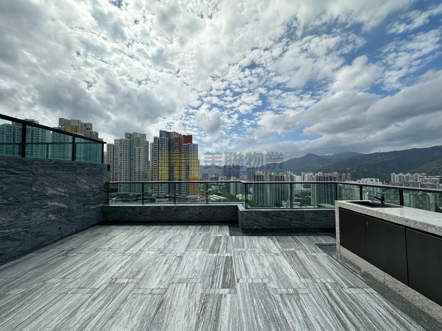 ST MICHEL PH 01 Shatin T 1664660 For Buy