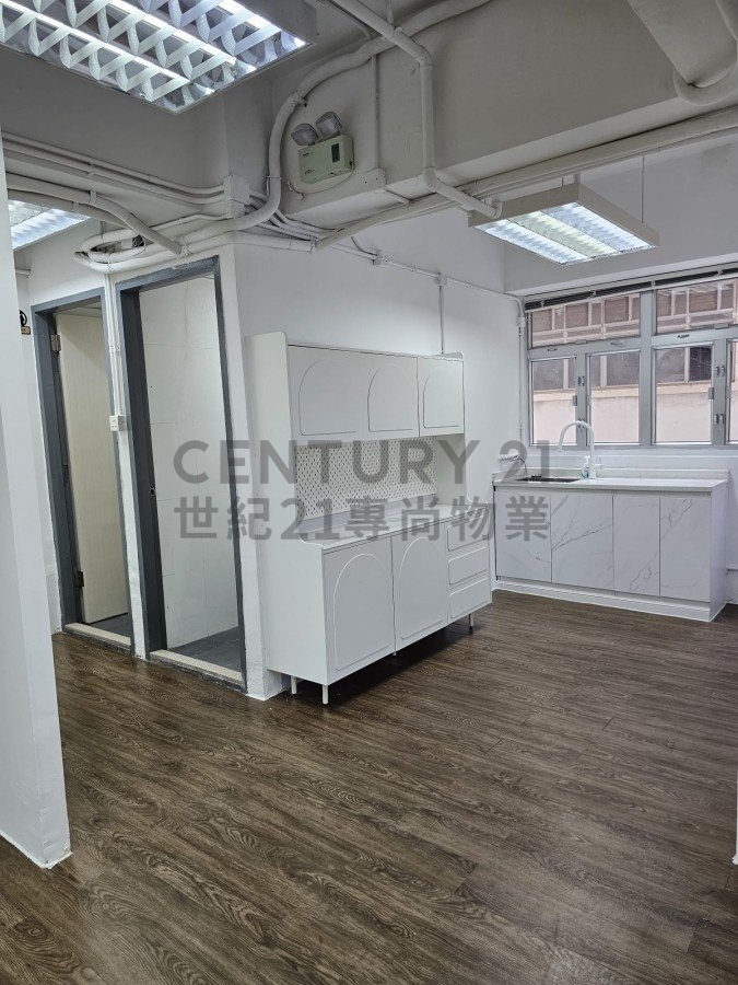 GOLD KING IND BLDG Kwai Chung L C124554 For Buy