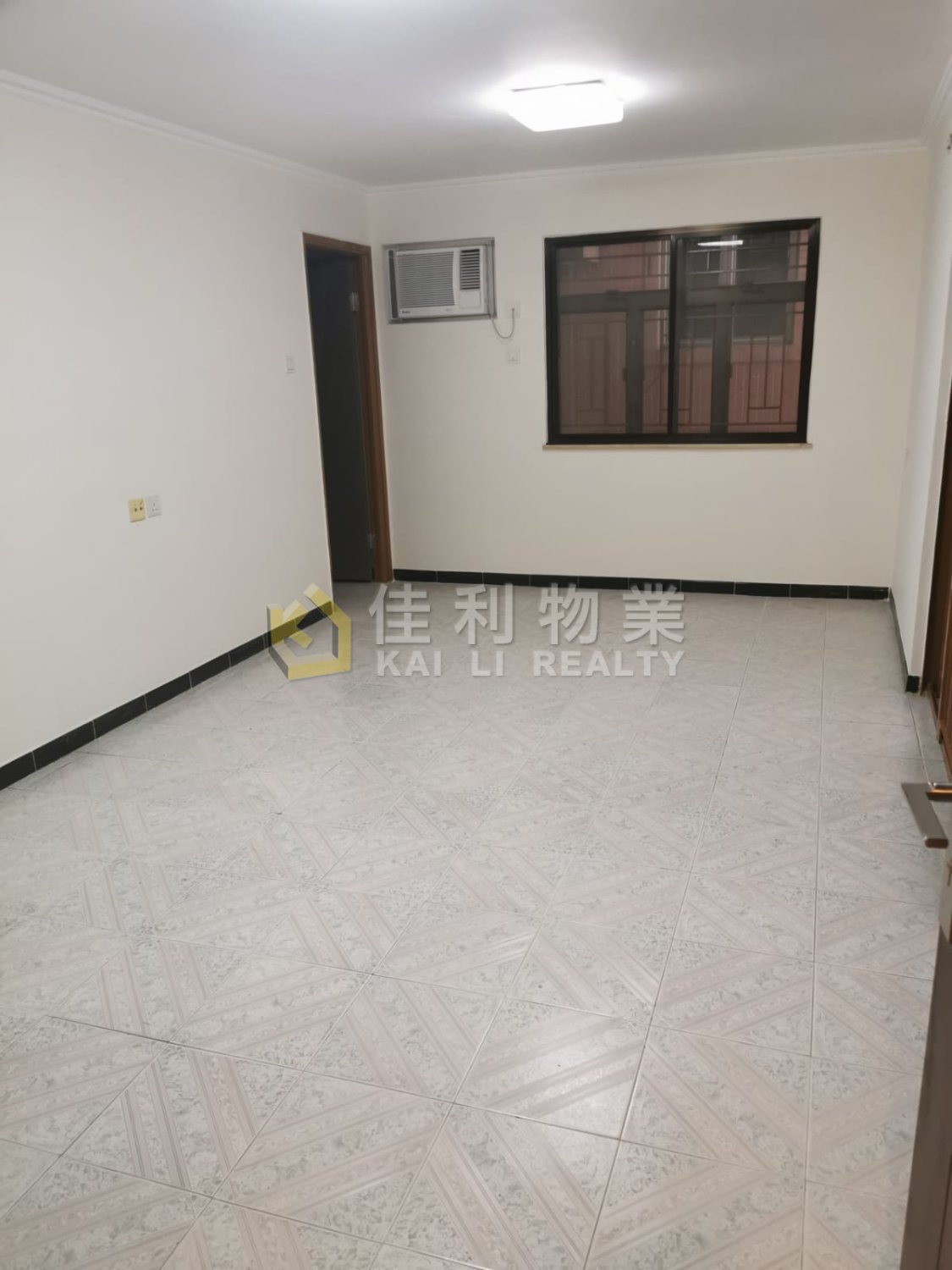 WANG TOI SHAN WING NING Yuen Long Y037492 For Buy