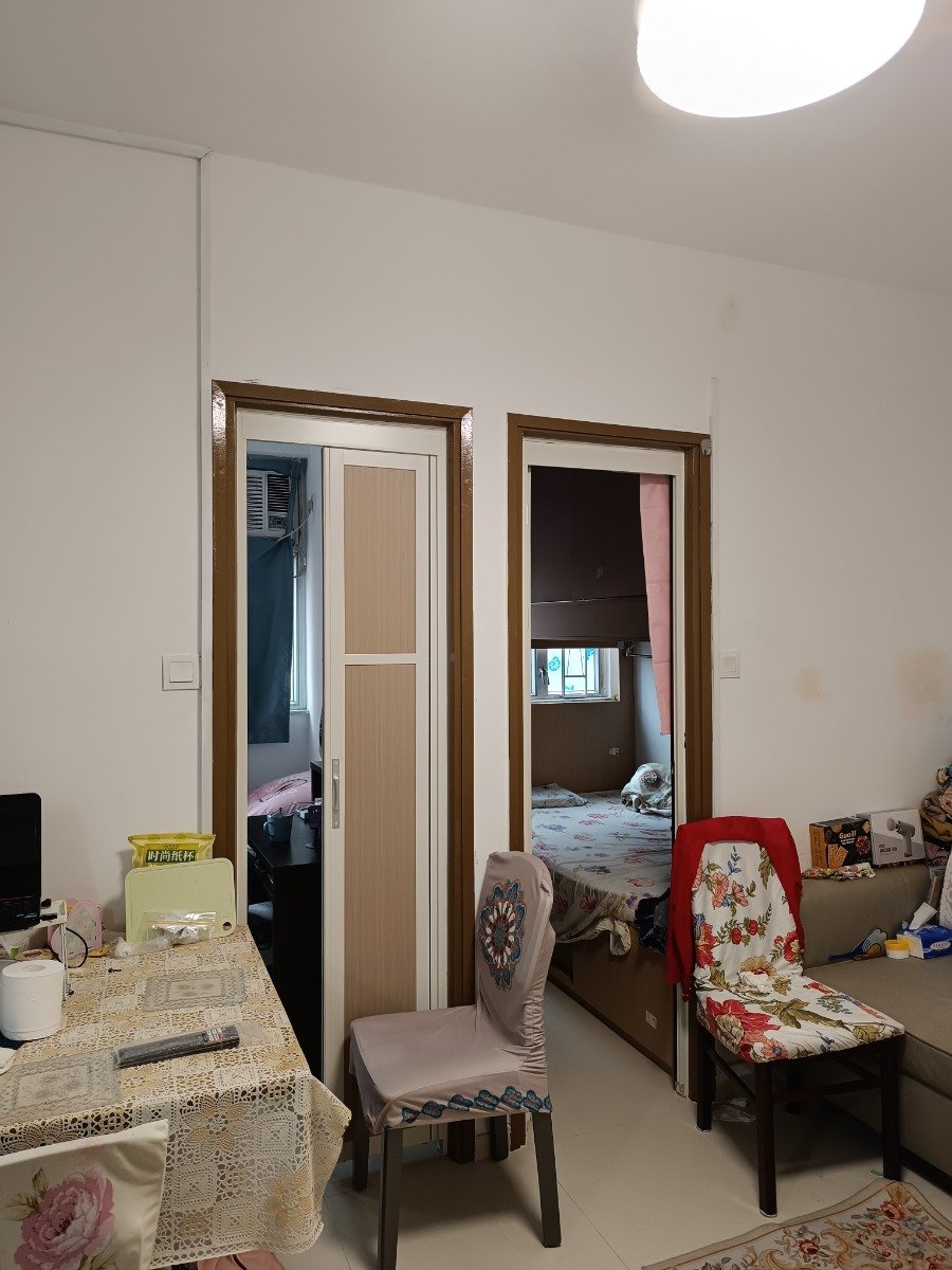 YUET YUEN MANS Mong Kok L 1747498 For Buy