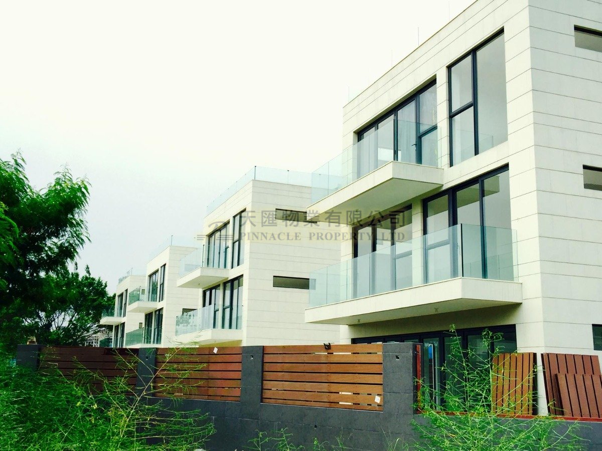 Yuen Long L 093513 For Buy