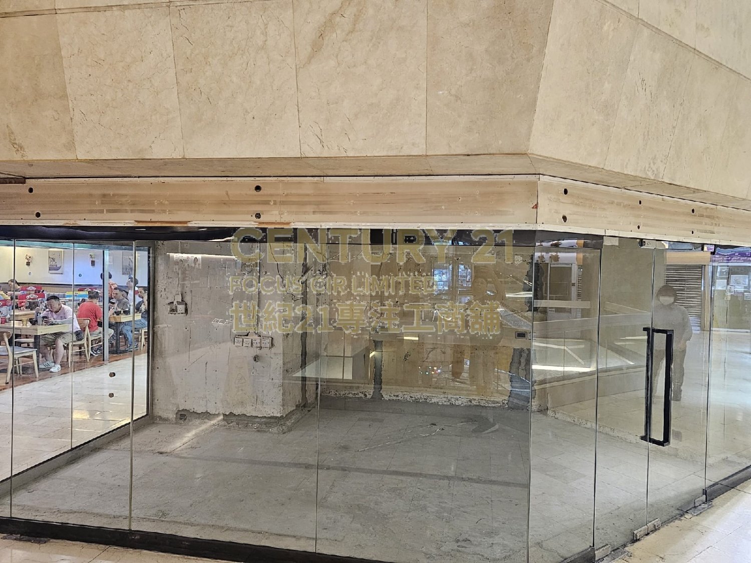 PENINSULA CTR Tsim Sha Tsui L K219551 For Buy