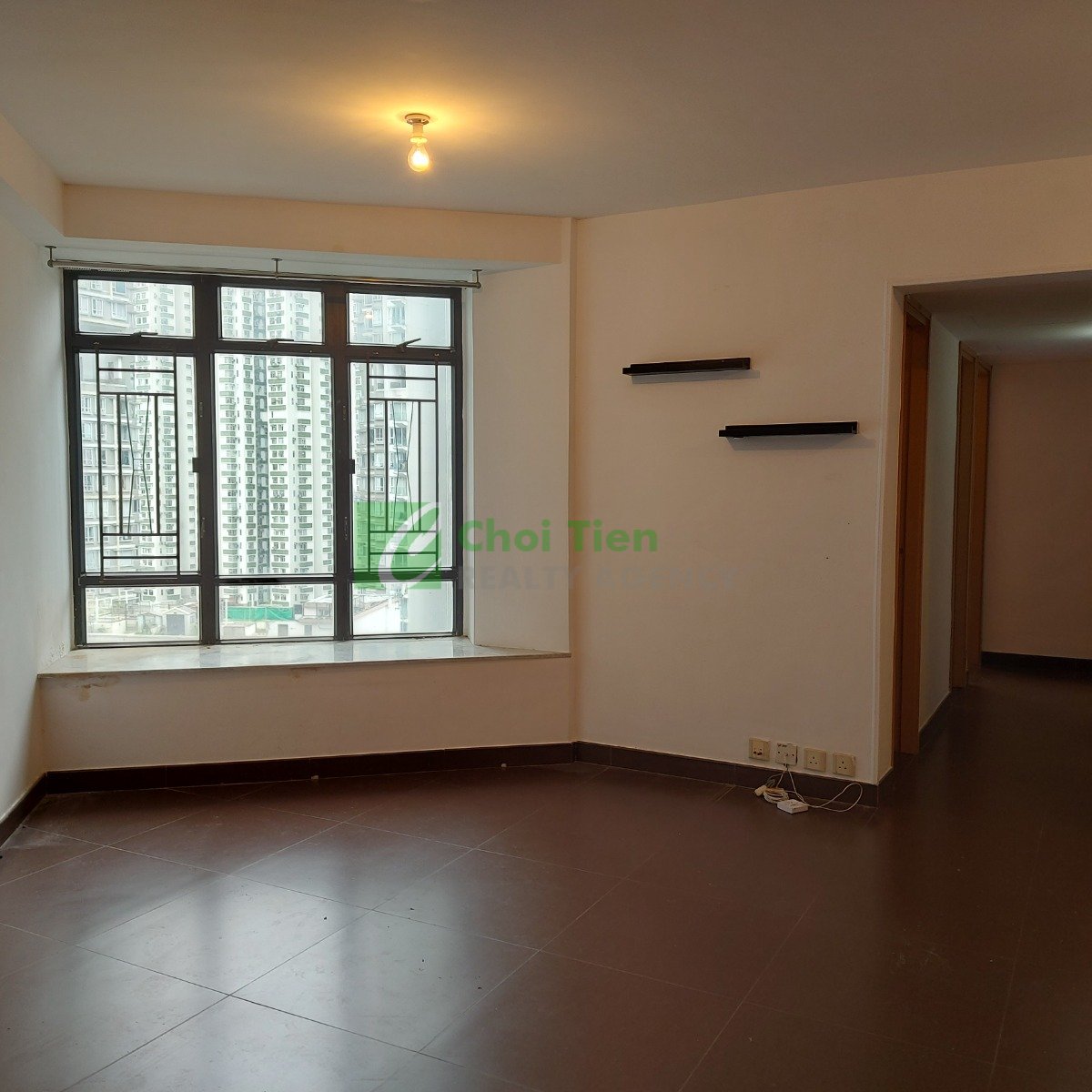 KORNHILL BLK R Quarry Bay H 010827 For Buy