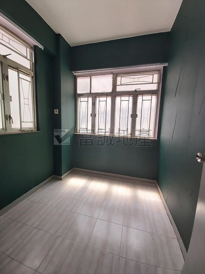 WAH KAY HSE Wong Tai Sin L T124924 For Buy