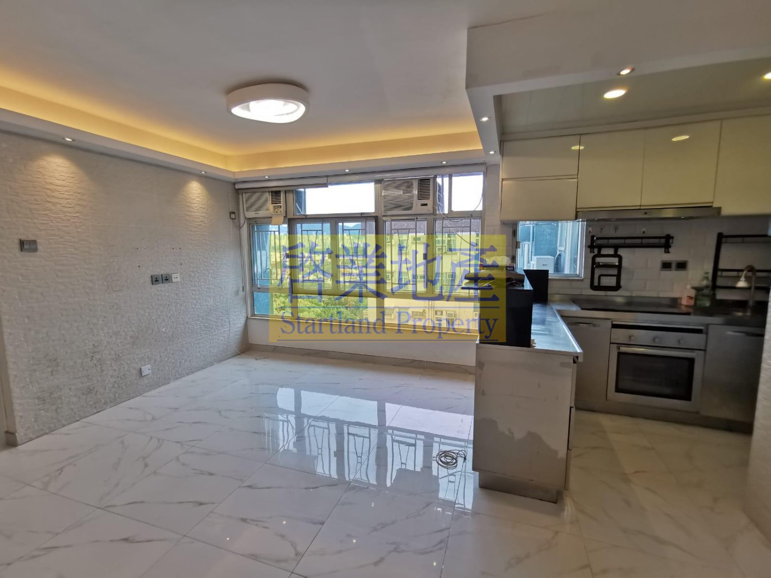 MEI FOO PH 02 BROADWAY 42 Lai Chi Kok H B061682 For Buy