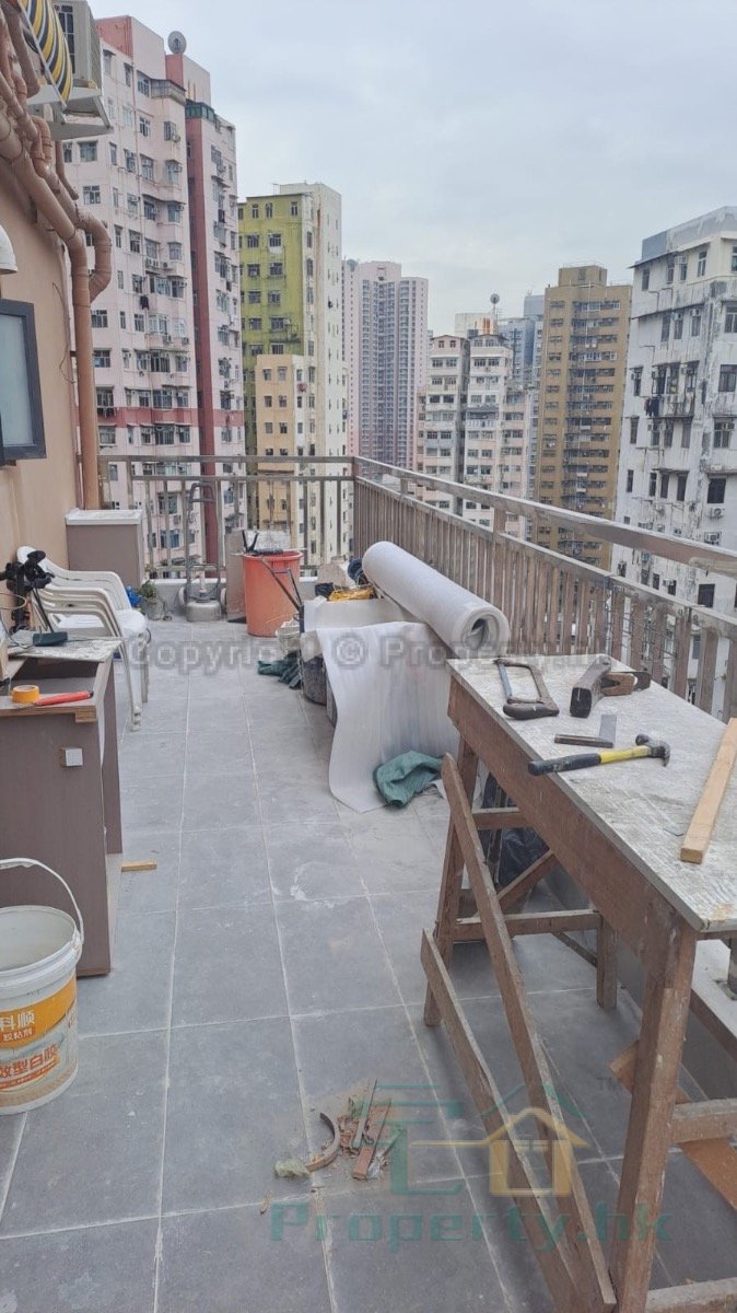 KAM SHEK BLDG Kwai Chung H 1790054 For Buy