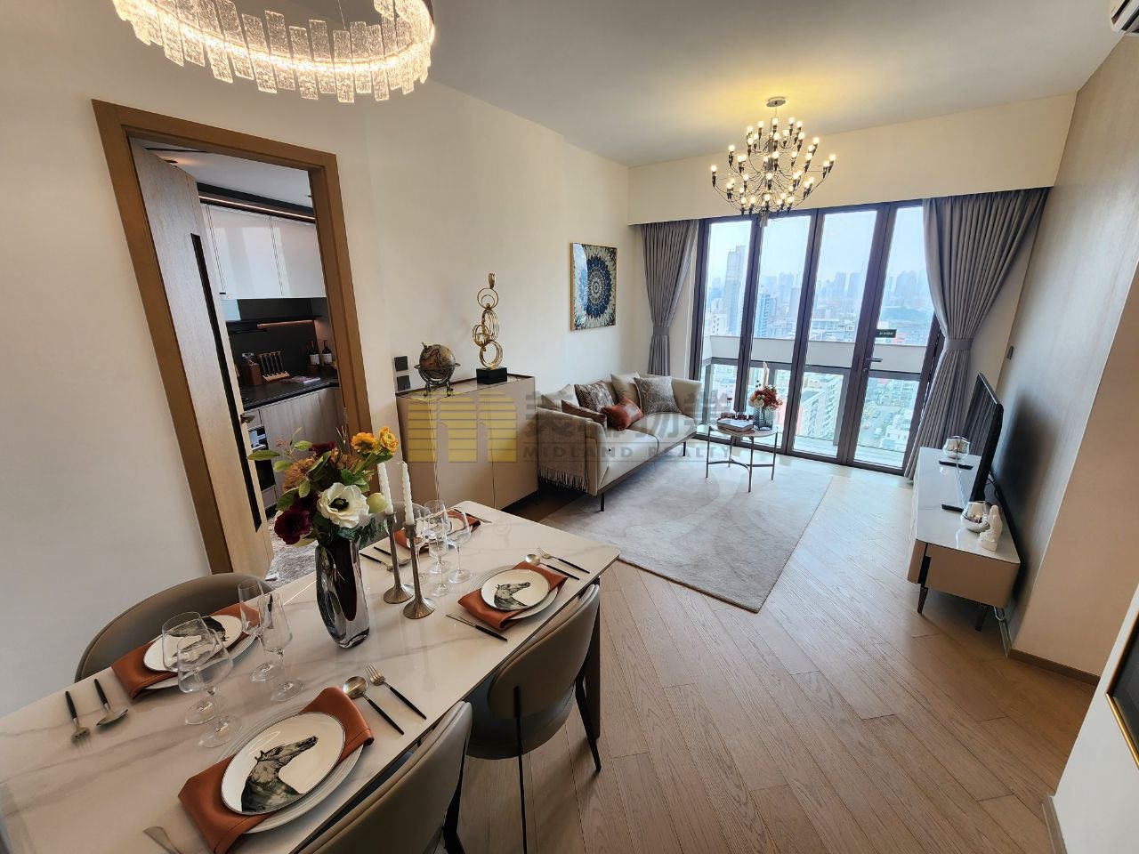SUTTON Kowloon City L 1671816 For Buy