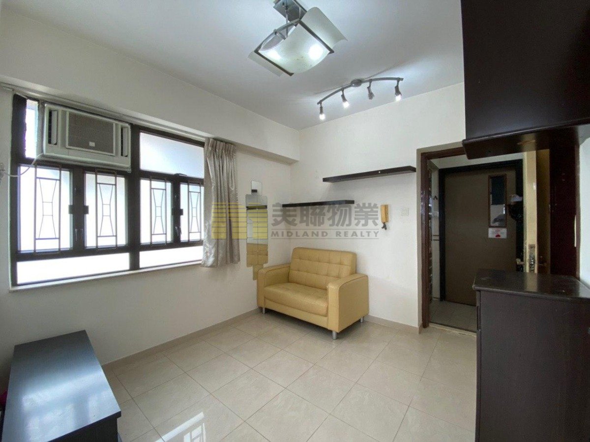 WAI WAH CTR BLK 01 Shatin H 1646536 For Buy