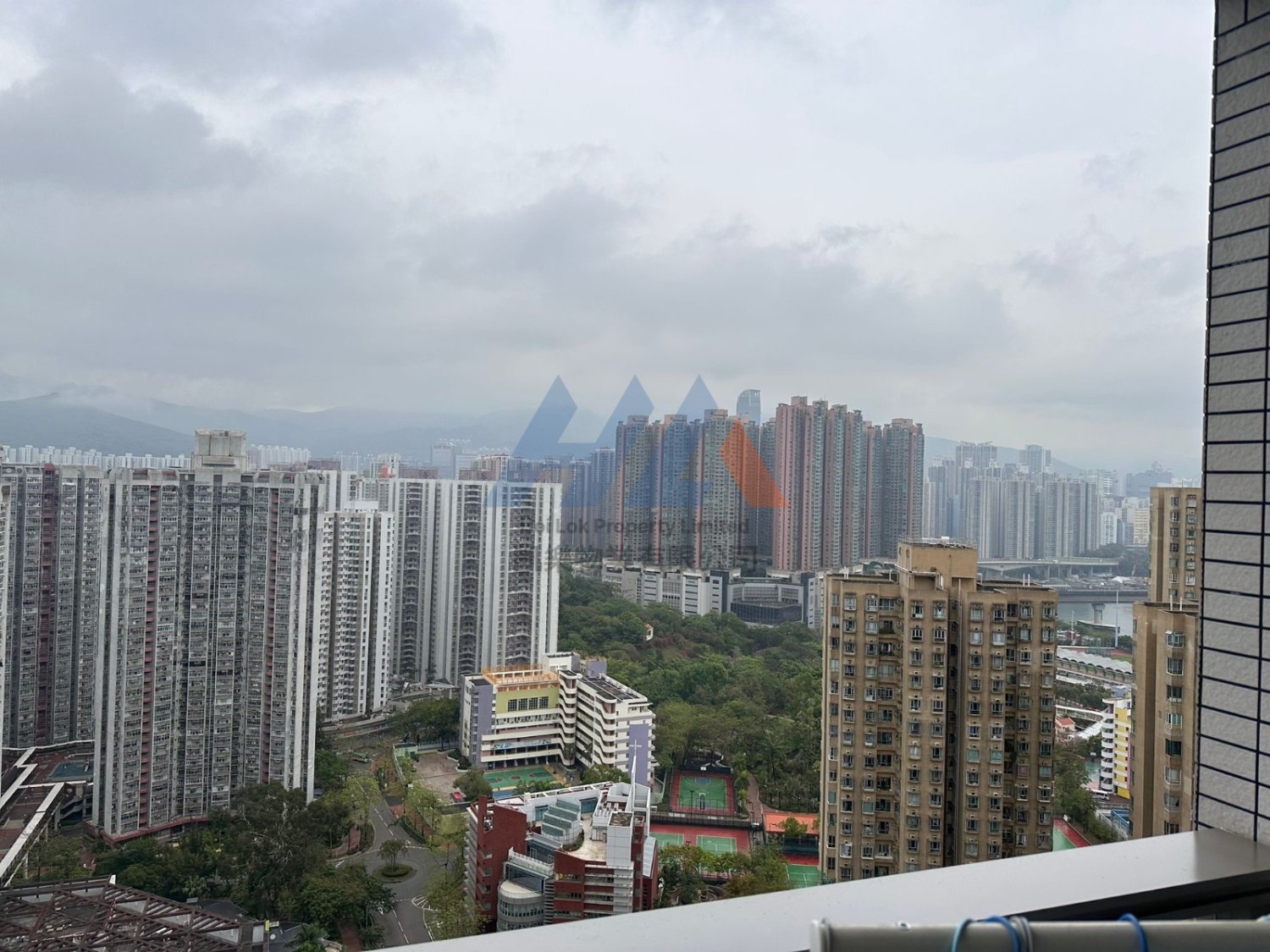 GREENVIEW VILLA TWR 01 (SSFP) Tsing Yi H 000132 For Buy