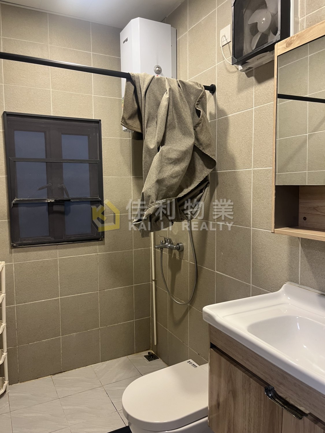 YAU TAM MEI Yuen Long Y036340 For Buy