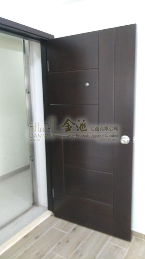 MAN PO BLDG Wong Tai Sin L S137015 For Buy
