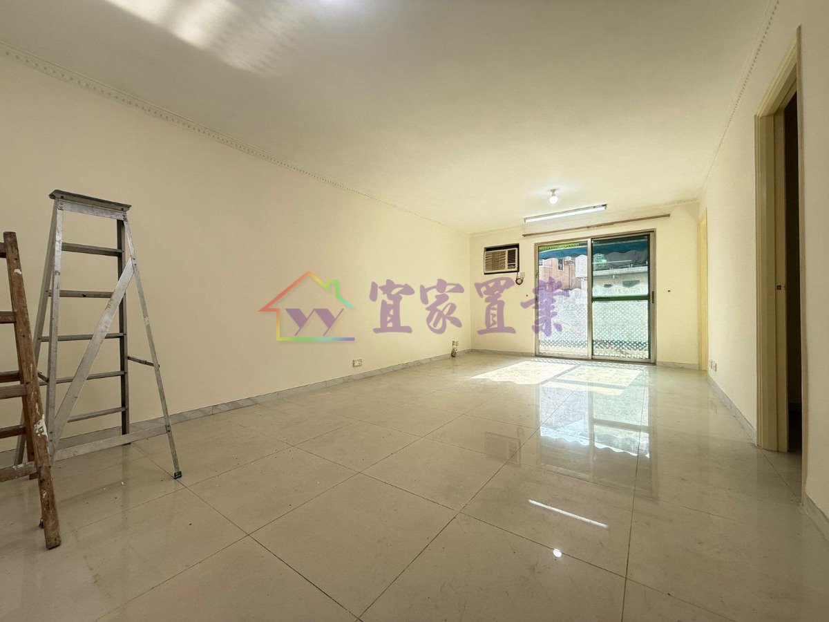 FORTUNE VILLA Tuen Mun M 005379 For Buy