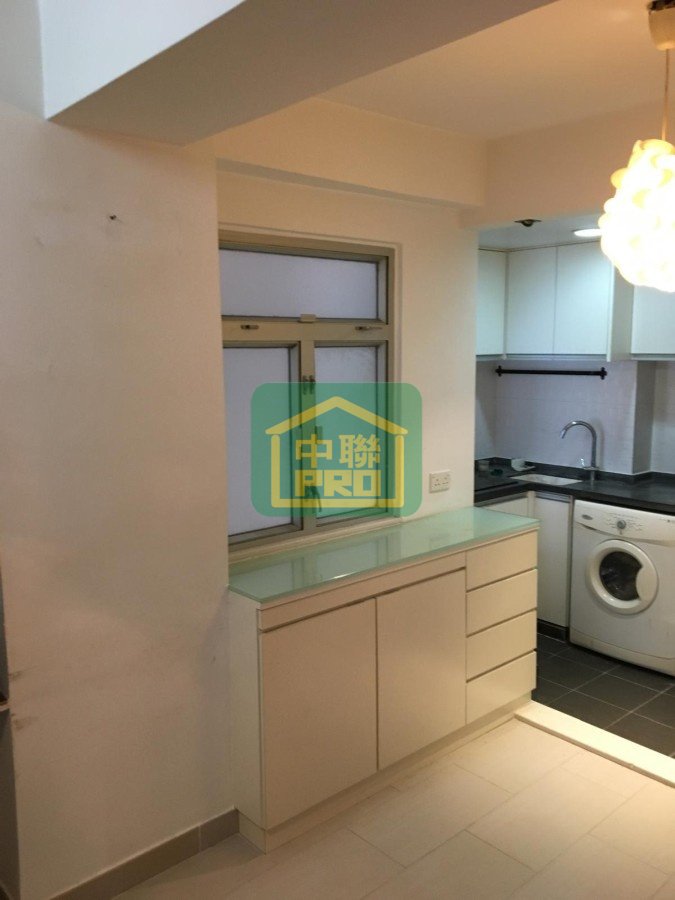 CHUEN FAI CTR  Shatin T099519 For Buy