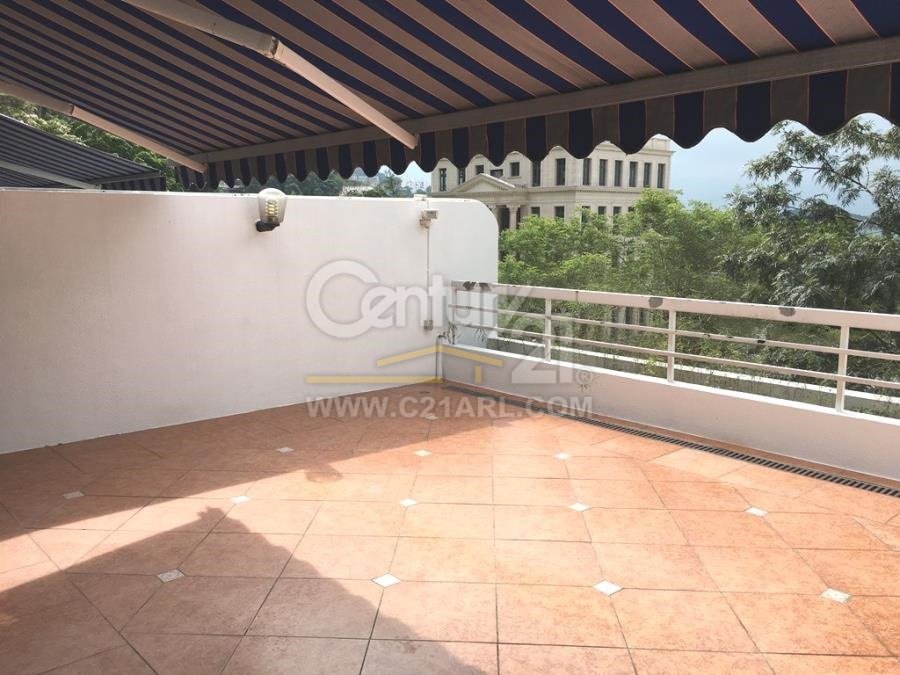 BURNSIDE VILLA Repulse Bay A267297 For Buy