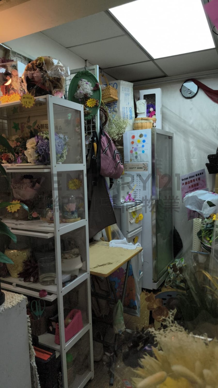 SCENEWAY PLAZA Lam Tin L C219489 For Buy