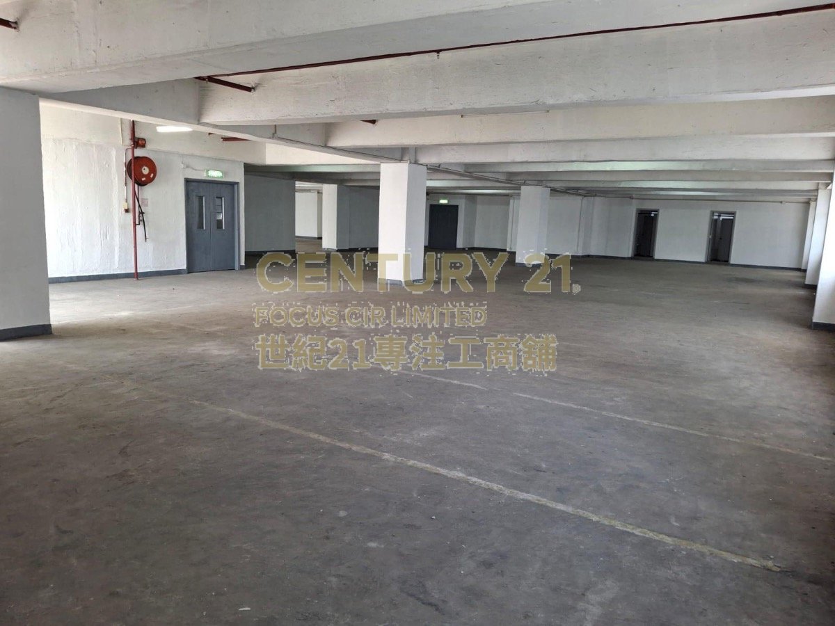 TINS' CTR BLK 02 Tuen Mun M C156135 For Buy
