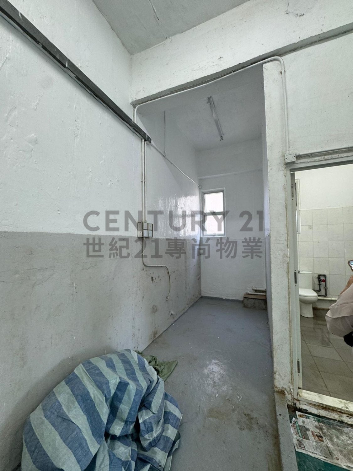 WAH TAT IND CTR BLK A Kwai Chung H C107267 For Buy