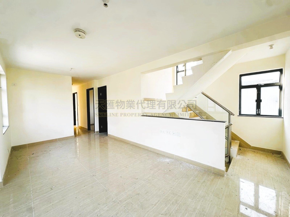 Yuen Long H 094116 For Buy