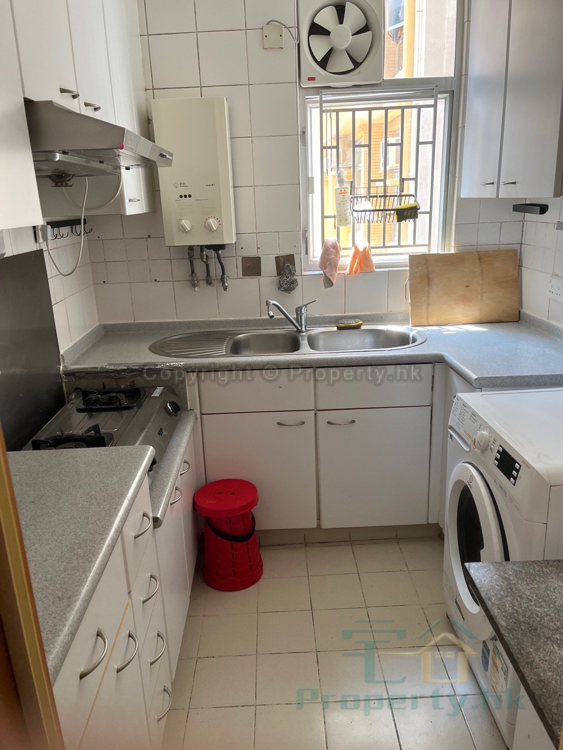 TUNG YUK COURT BLK B (HOS) Shau Kei Wan M 1692434 For Buy