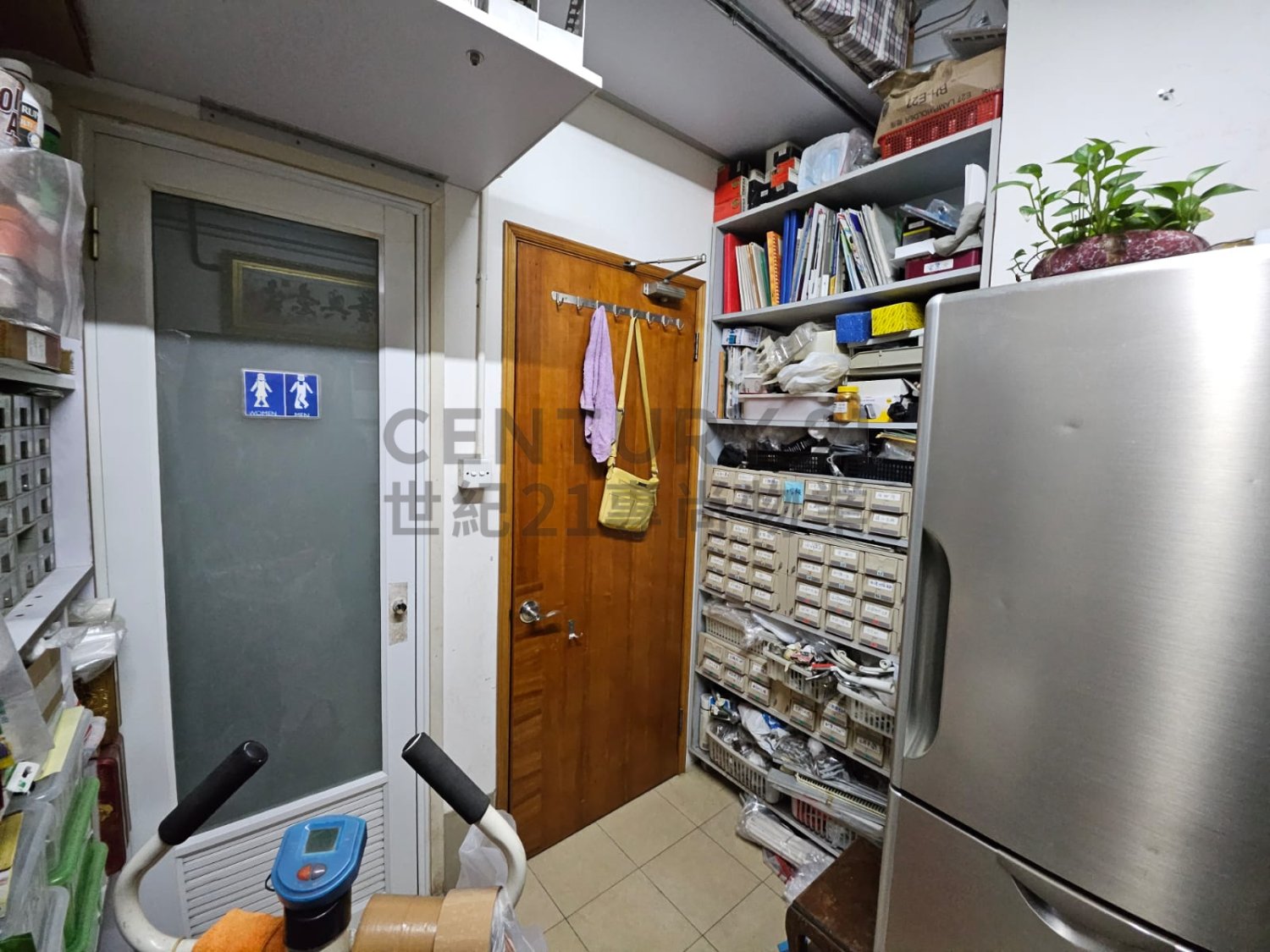 LUEN FAT MANS To Kwa Wan L C013492 For Buy