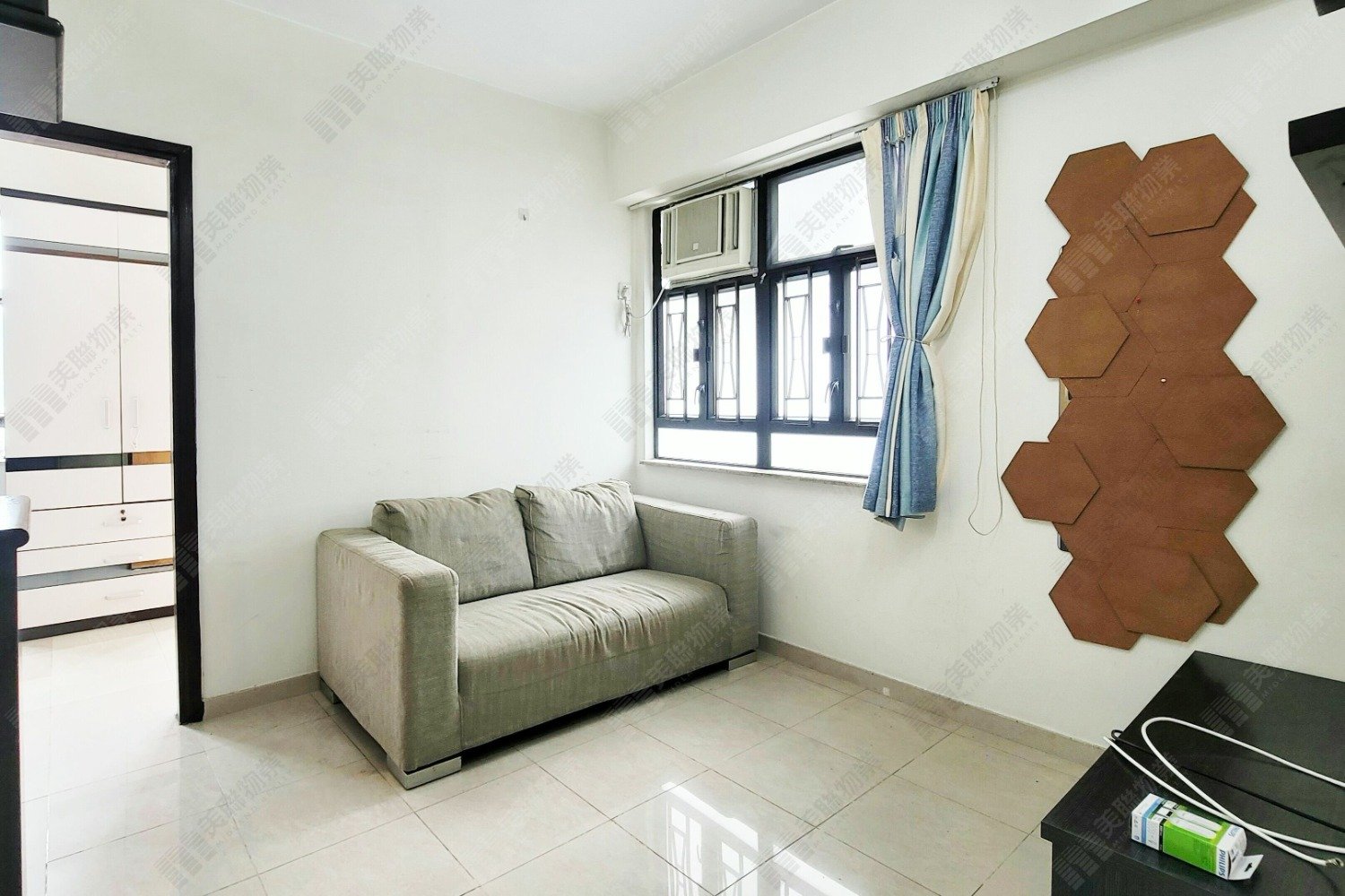 WAI WAH CTR BLK 01 Shatin H 1714048 For Buy