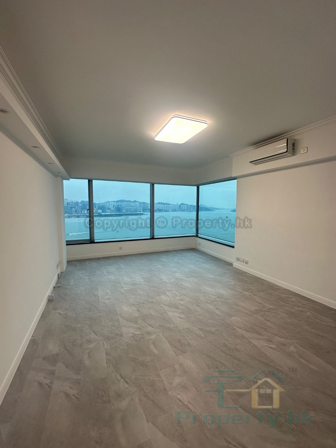 HARBOURFRONT LANDMARK Hunghom M 1772926 For Buy